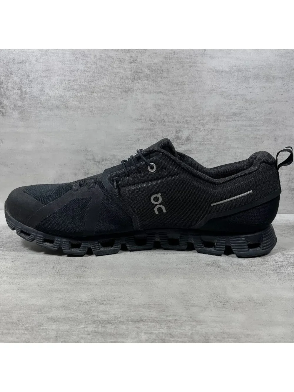 On Running cloud waterproof